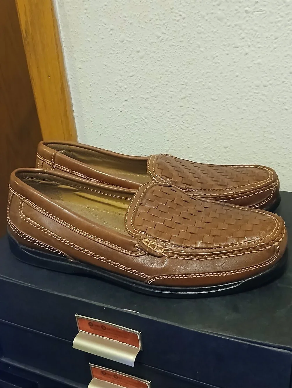 Dockers Brown Woven Leather Slip-On Loafers Men’s Size 9.5M Dress Casual